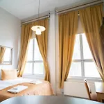 Boutique Aria سافونلينّا